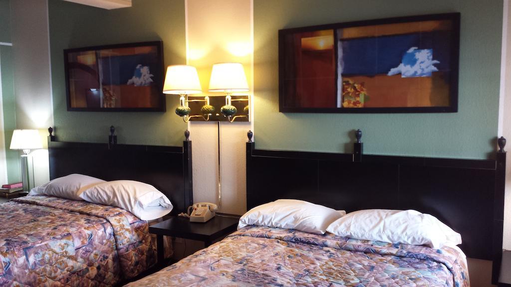 Manor Motel Minooka Ngoại thất bức ảnh