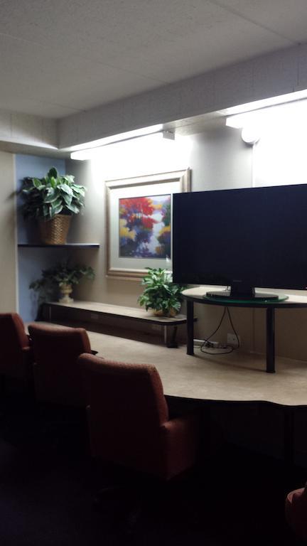 Manor Motel Minooka Ngoại thất bức ảnh