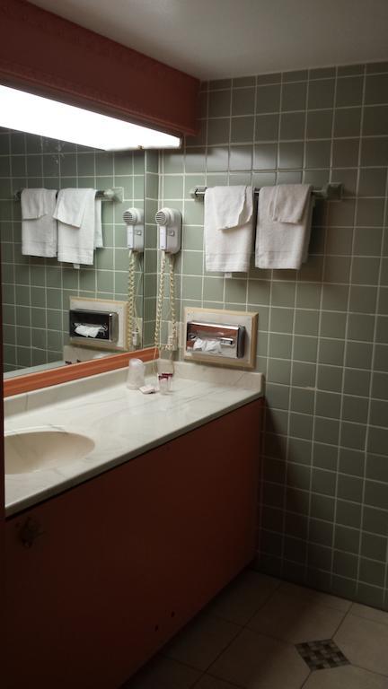 Manor Motel Minooka Ngoại thất bức ảnh